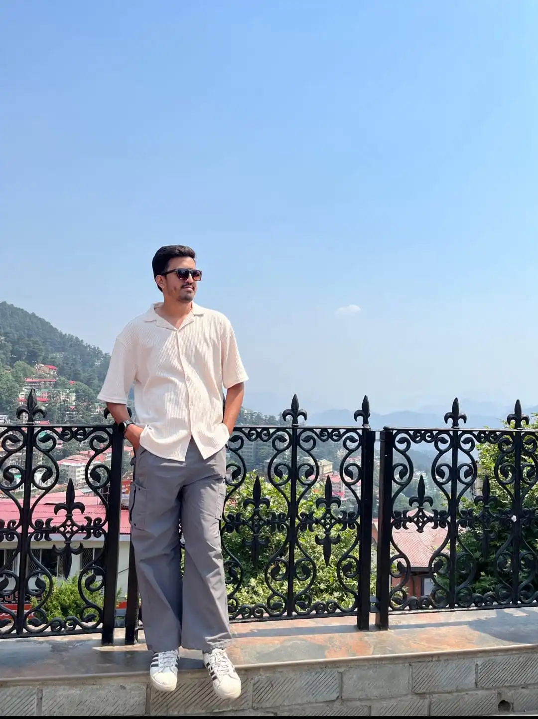 Portrait of Vivek Joshi — Full Stack MERN Developer Portrait of Vivek Joshi — Full Stack MERN Developer